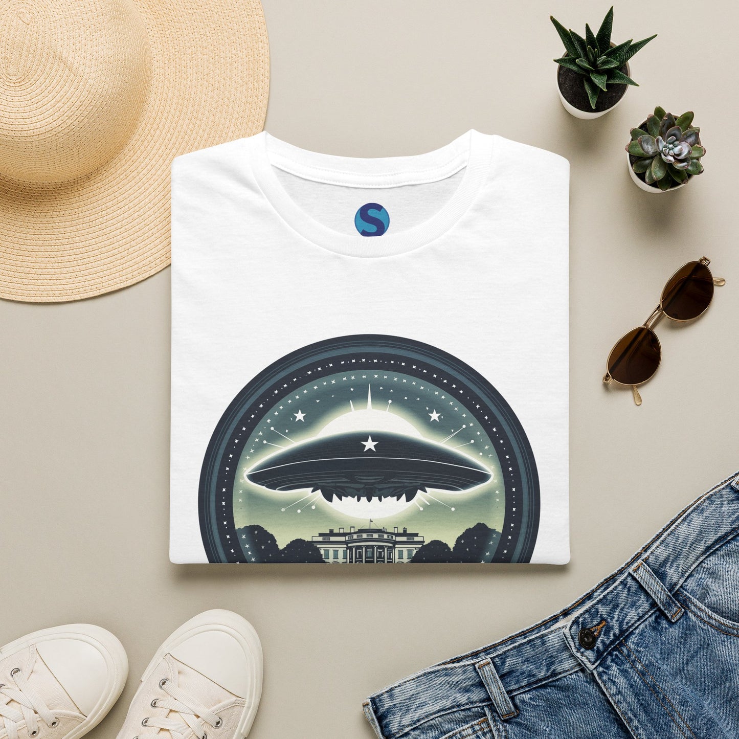 UFO Disclosure Shirt ~ End UAP Secrecy, Cryptozoology Gift, Alien Tshirt, Extraterrestrial Gear, Flying Saucer Shirt, White House Lawn Space